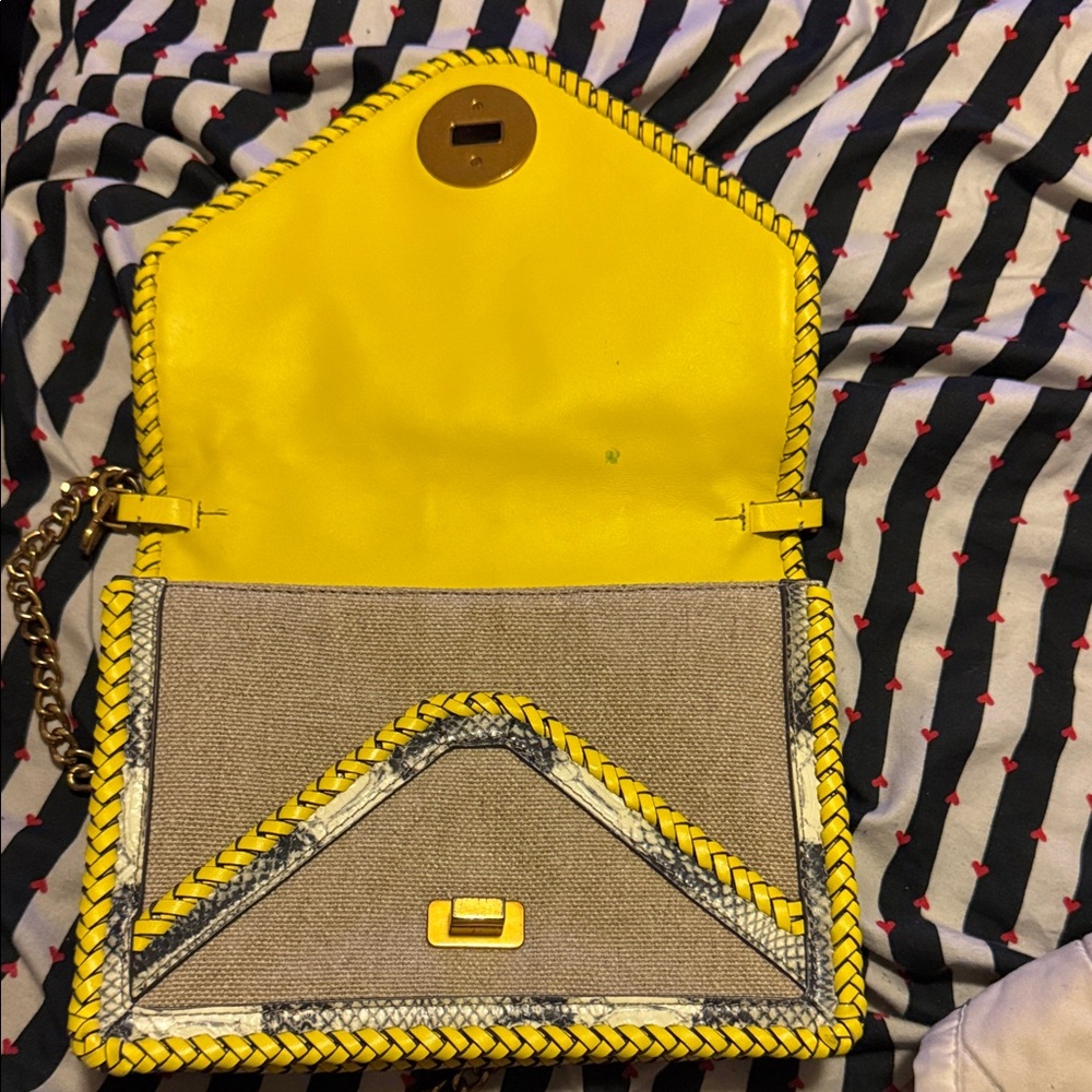 Tory Burch Yellow and Beige snakeskin Woven Clutch - Picture 3 of 8
